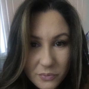 Meet your Posher, Gina